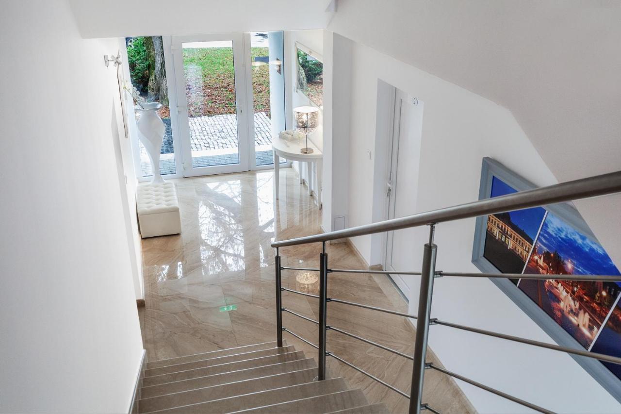 Corso Lux Apartman Gyula Exteriér fotografie